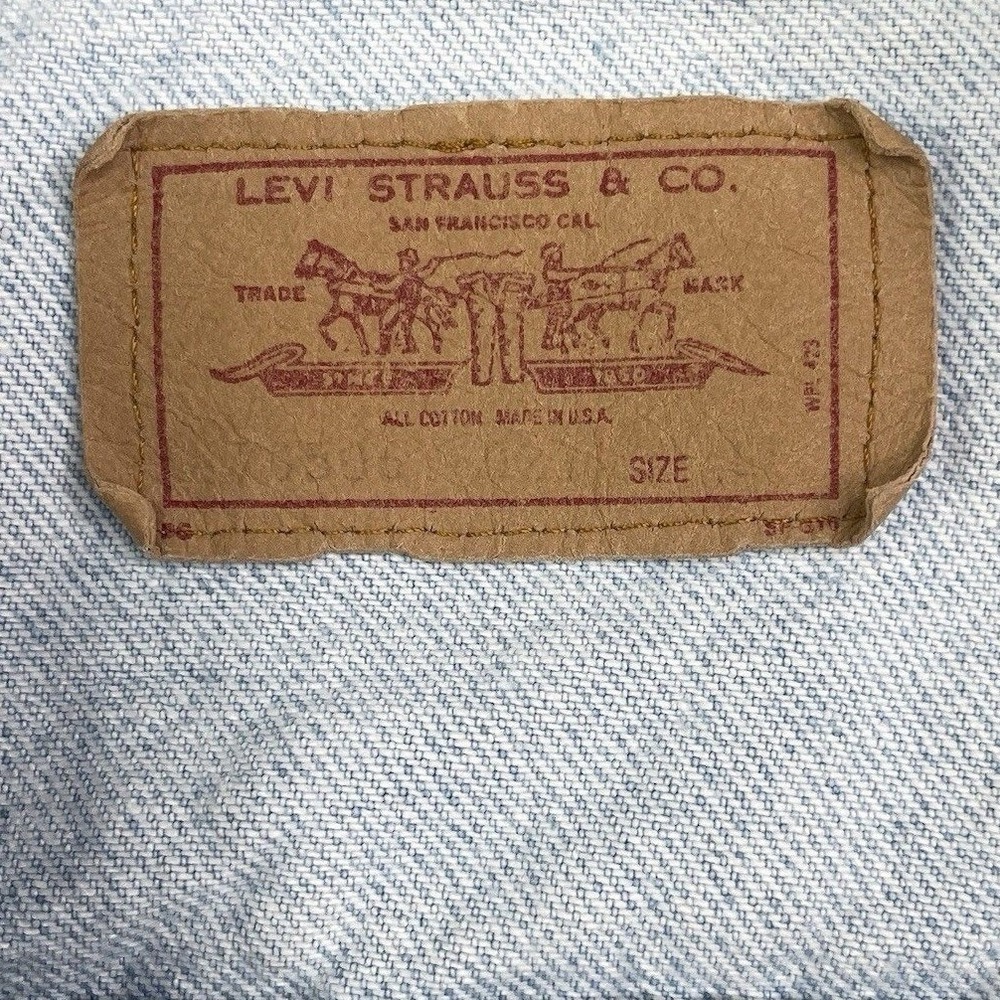 Levi Denim Trucker Jacket Mens 40 Light Blue Vintage Made in‎ USA 70506-0214 - Picture 3 of 9